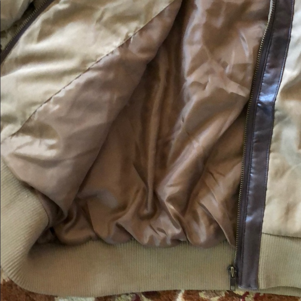 bomber jacket w/detached hood.B025 FINAL - Picture 5 of 8